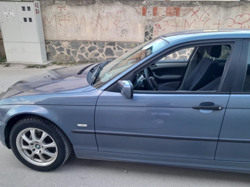 BMW 318 i, снимка 12 - Автомобили и джипове - 47550314