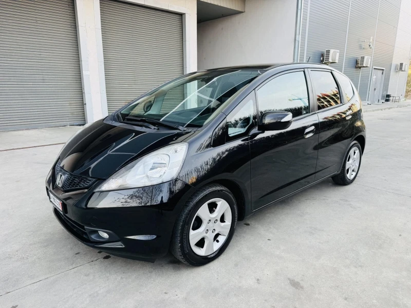 Honda Jazz 1.4i Exclusitive, снимка 2 - Автомобили и джипове - 48145312