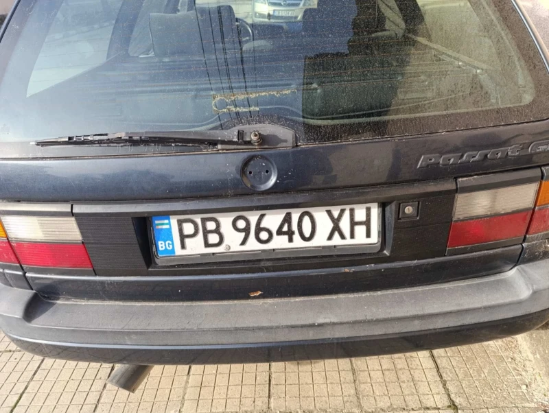 VW Passat, снимка 6 - Автомобили и джипове - 48576410