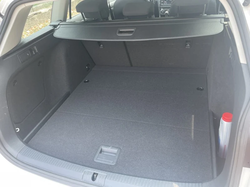 VW Golf 1.6TDI, снимка 10 - Автомобили и джипове - 50942472