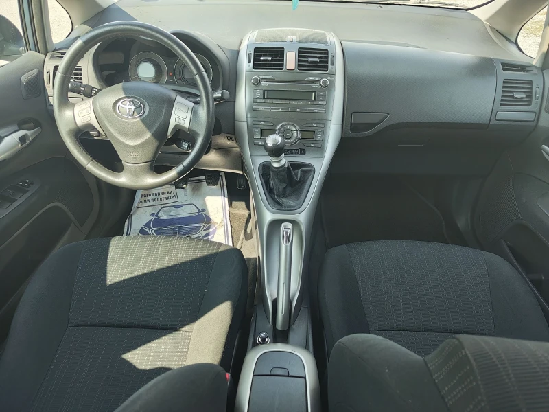 Toyota Auris 2.0 D-4D, снимка 12 - Автомобили и джипове - 51049542