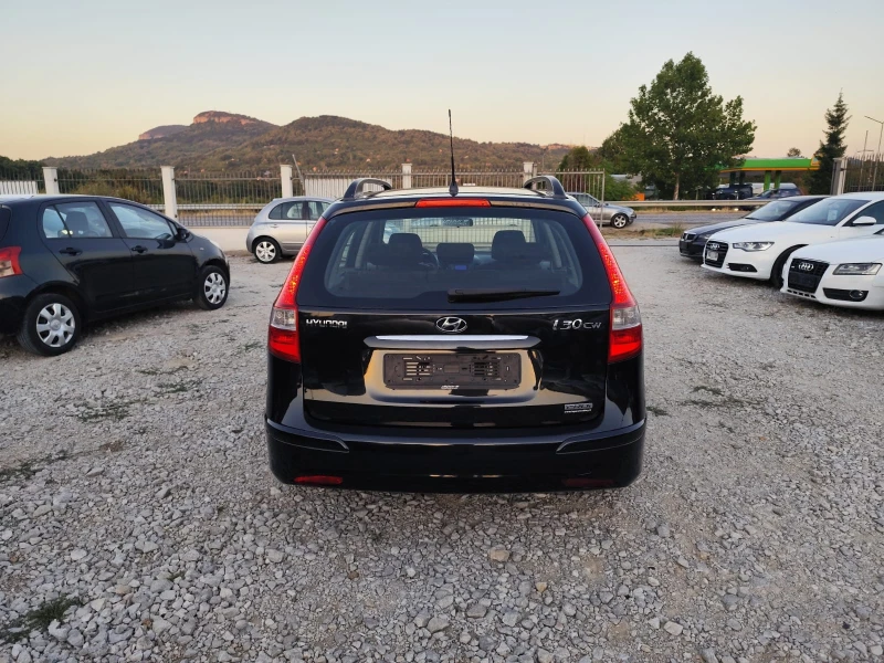 Hyundai I30 1.6 дизел Италия, снимка 6 - Автомобили и джипове - 51377141