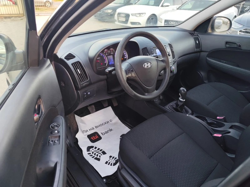 Hyundai I30 1.6 дизел Италия, снимка 10 - Автомобили и джипове - 51377141