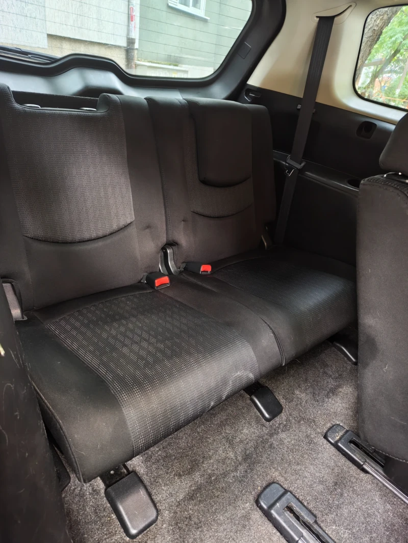 Mazda 5, снимка 17 - Автомобили и джипове - 52957136