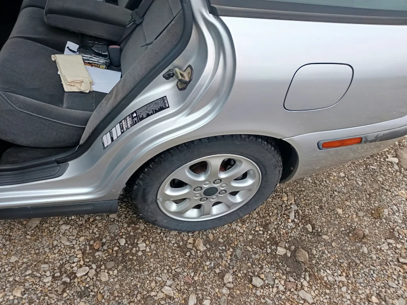 Volvo V40 1, 9 d 115hp, снимка 9 - Автомобили и джипове - 52822982