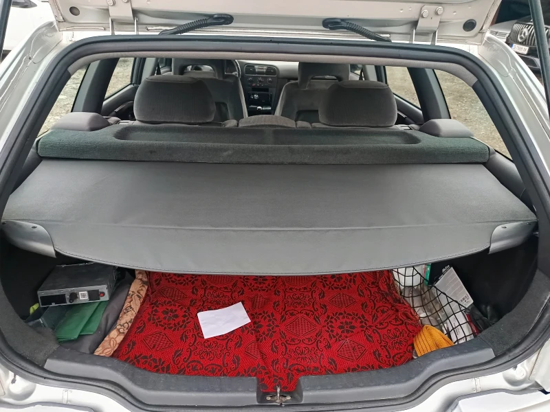 Volvo V40 1, 9 d 115hp, снимка 16 - Автомобили и джипове - 52822982