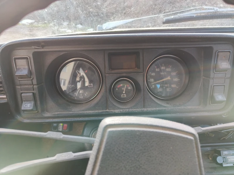 Lada 2105 1300S, снимка 7 - Автомобили и джипове - 52964931