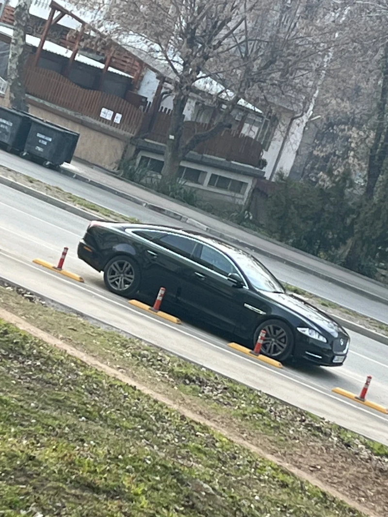 Jaguar Xj XJL, снимка 2 - Автомобили и джипове - 53032570