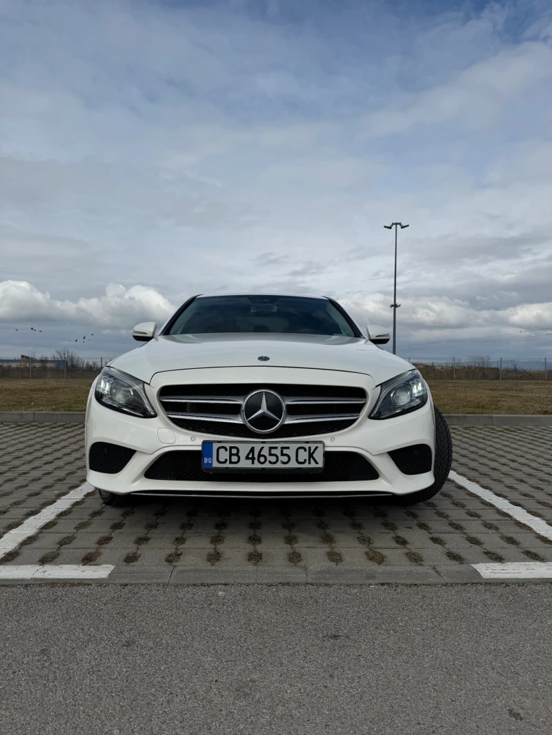 Mercedes-Benz C 220, снимка 2 - Автомобили и джипове - 53469667