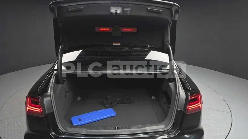 Audi A6 3.0TDI* HEAD-UP* DISTRONIC* ВКЛЮЧЕН ТЕХНОТЕСТ, снимка 12 - Автомобили и джипове - 54194768