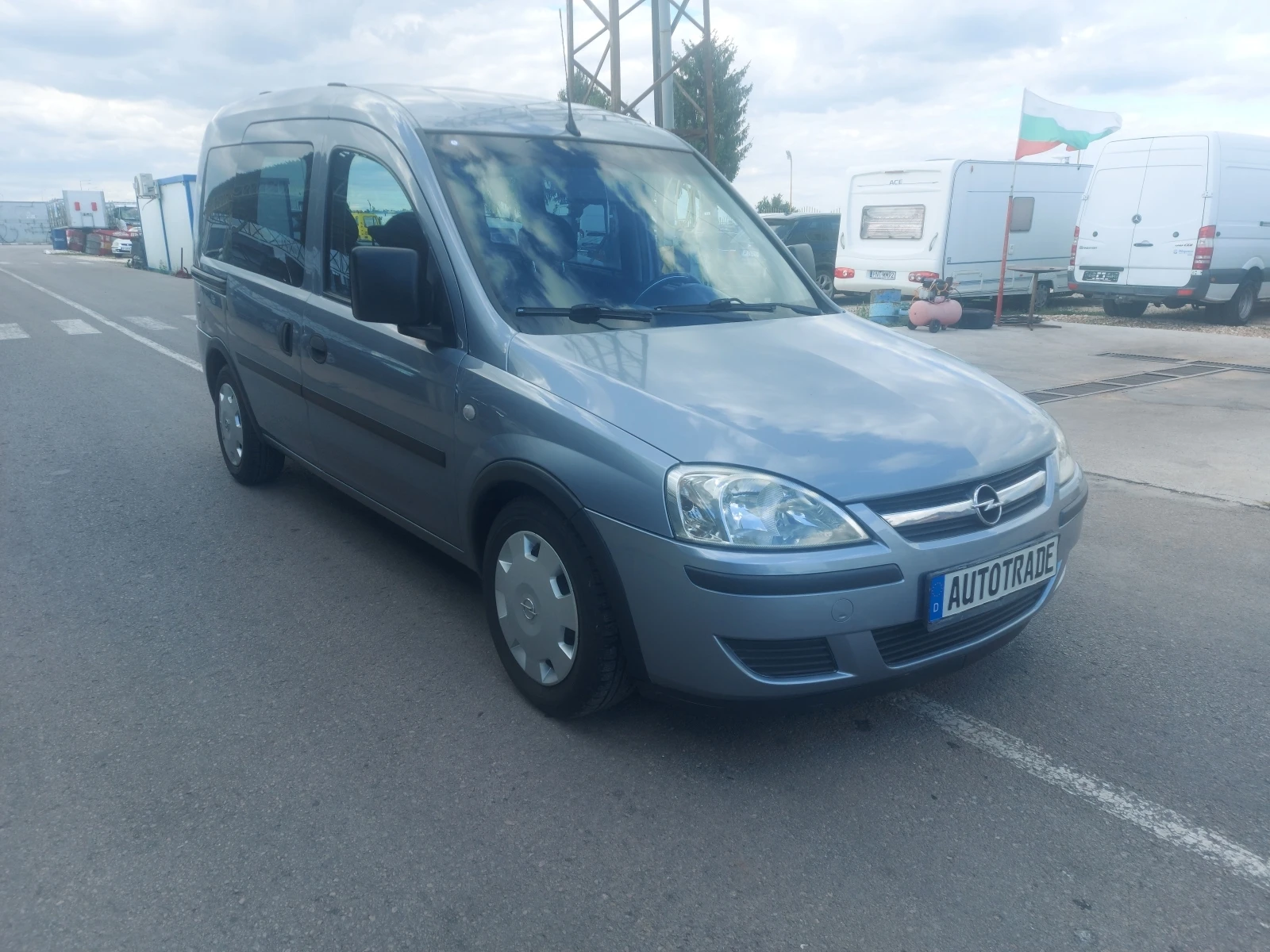 Opel Combo Arizona 1.3DTCI - изображение 3