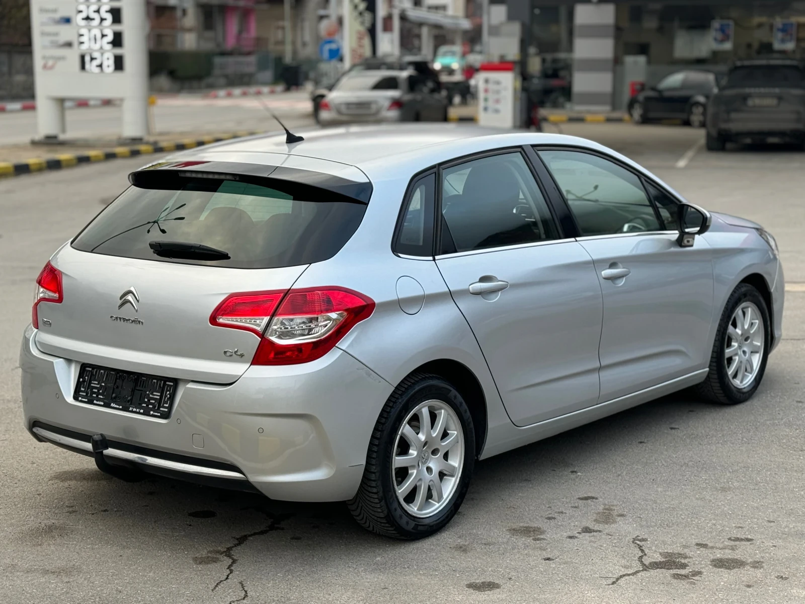 Citroen C4 1.6HDi Автоматик* Климатик* Лизинг - изображение 8