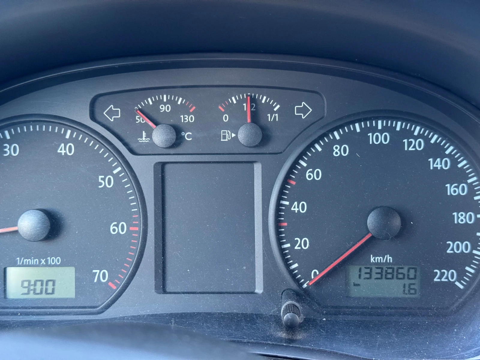 VW Polo 1200 - изображение 8