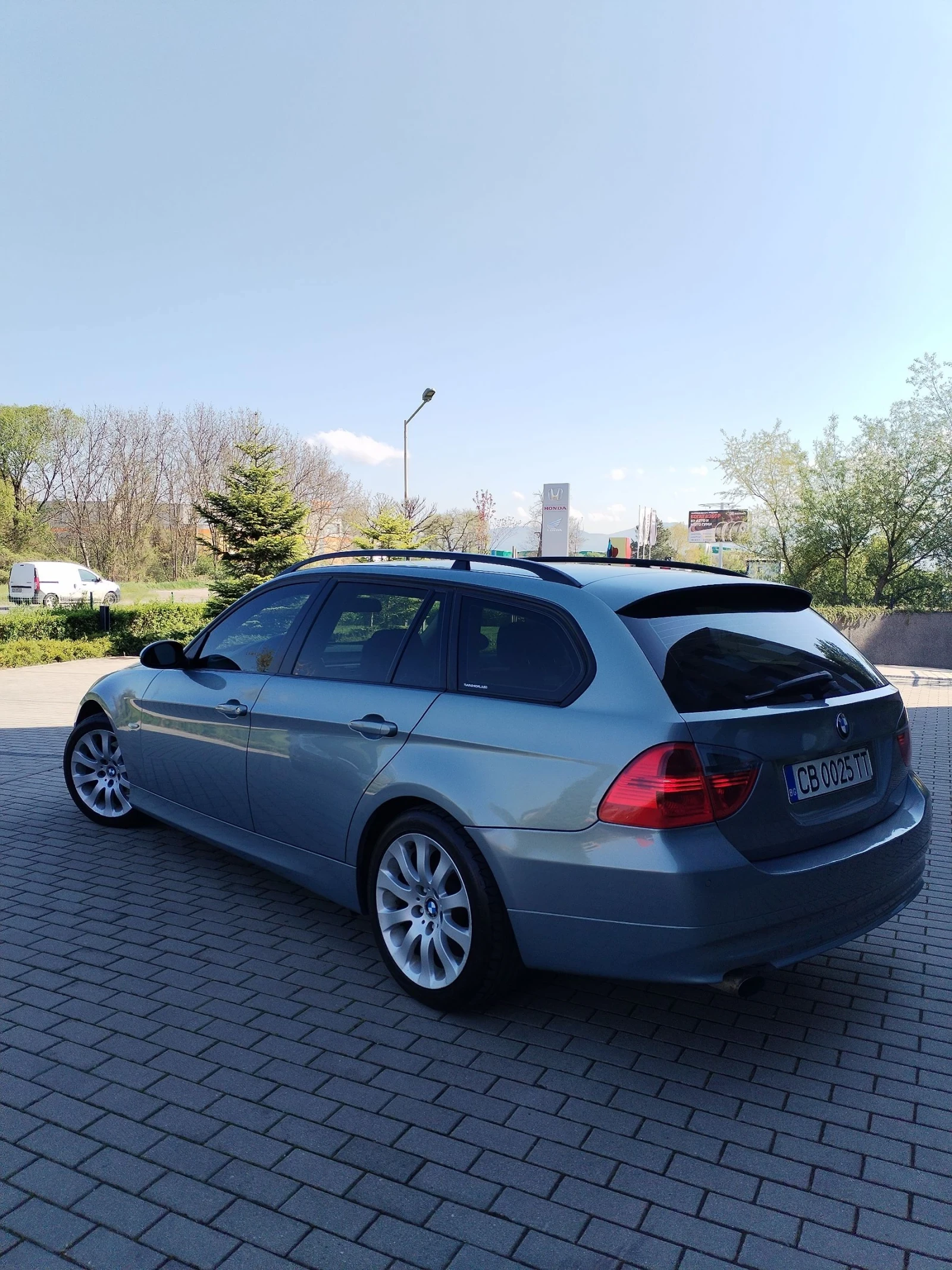 BMW 320 D Перфектена, Нова!!!!  - изображение 7