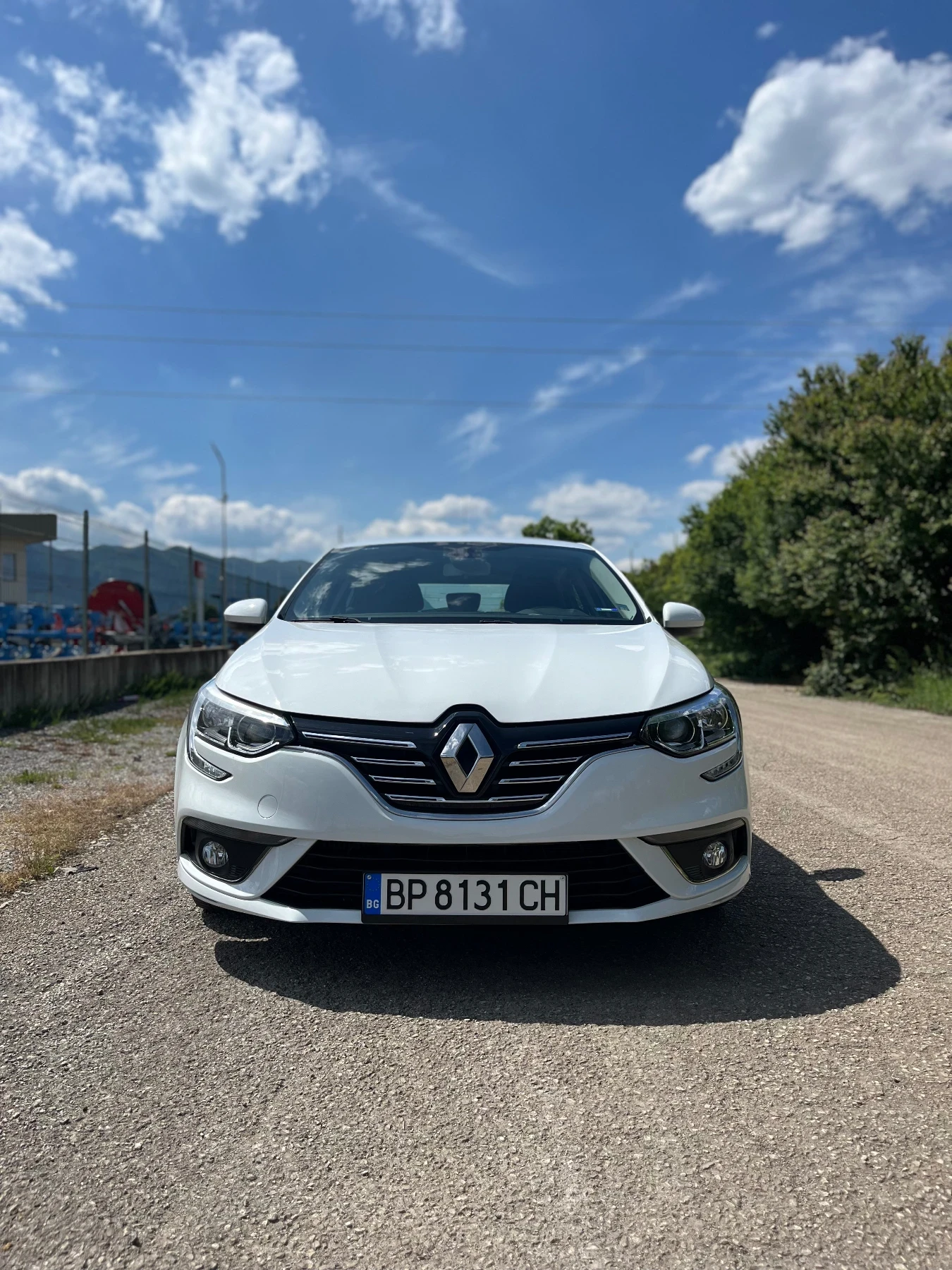 Renault Megane 1.2I - изображение 3