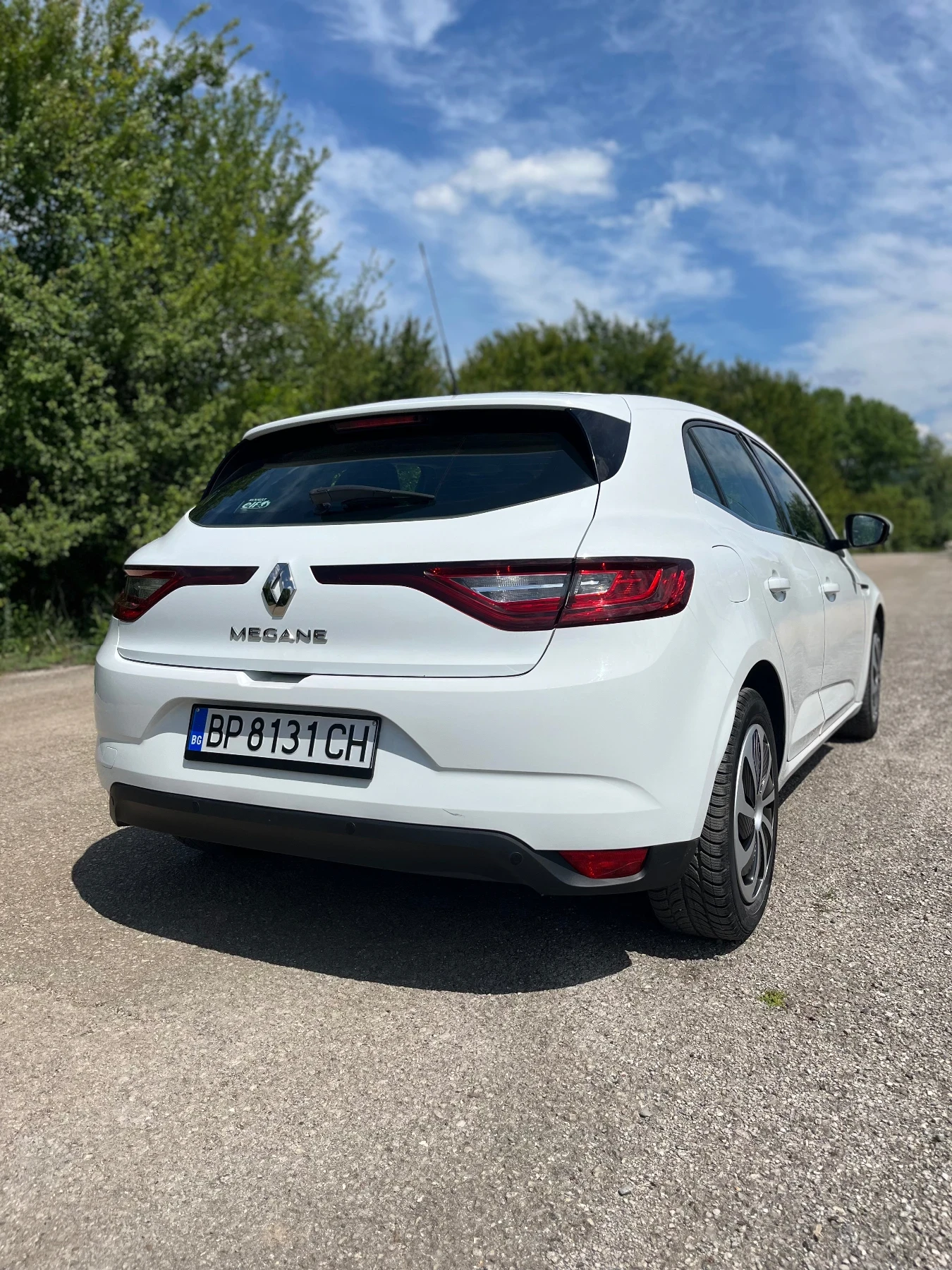 Renault Megane 1.2I - изображение 5