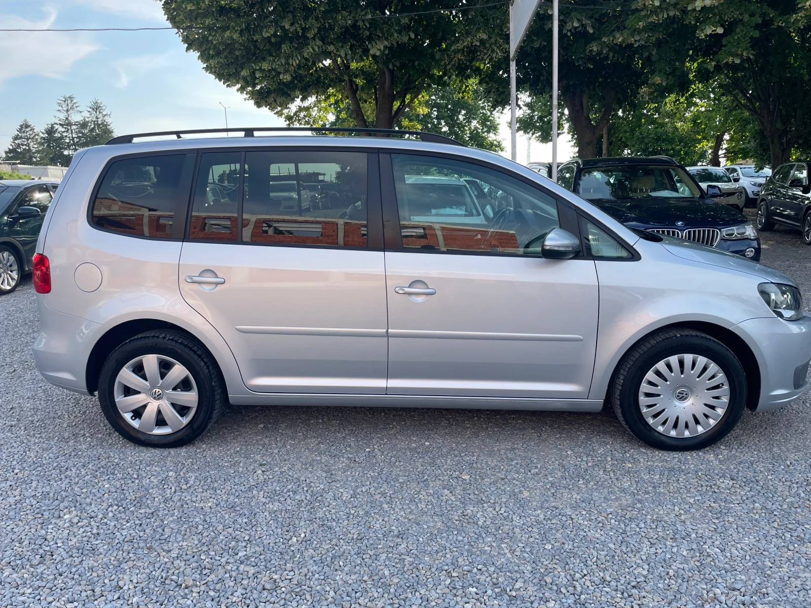 VW Touran  - изображение 2