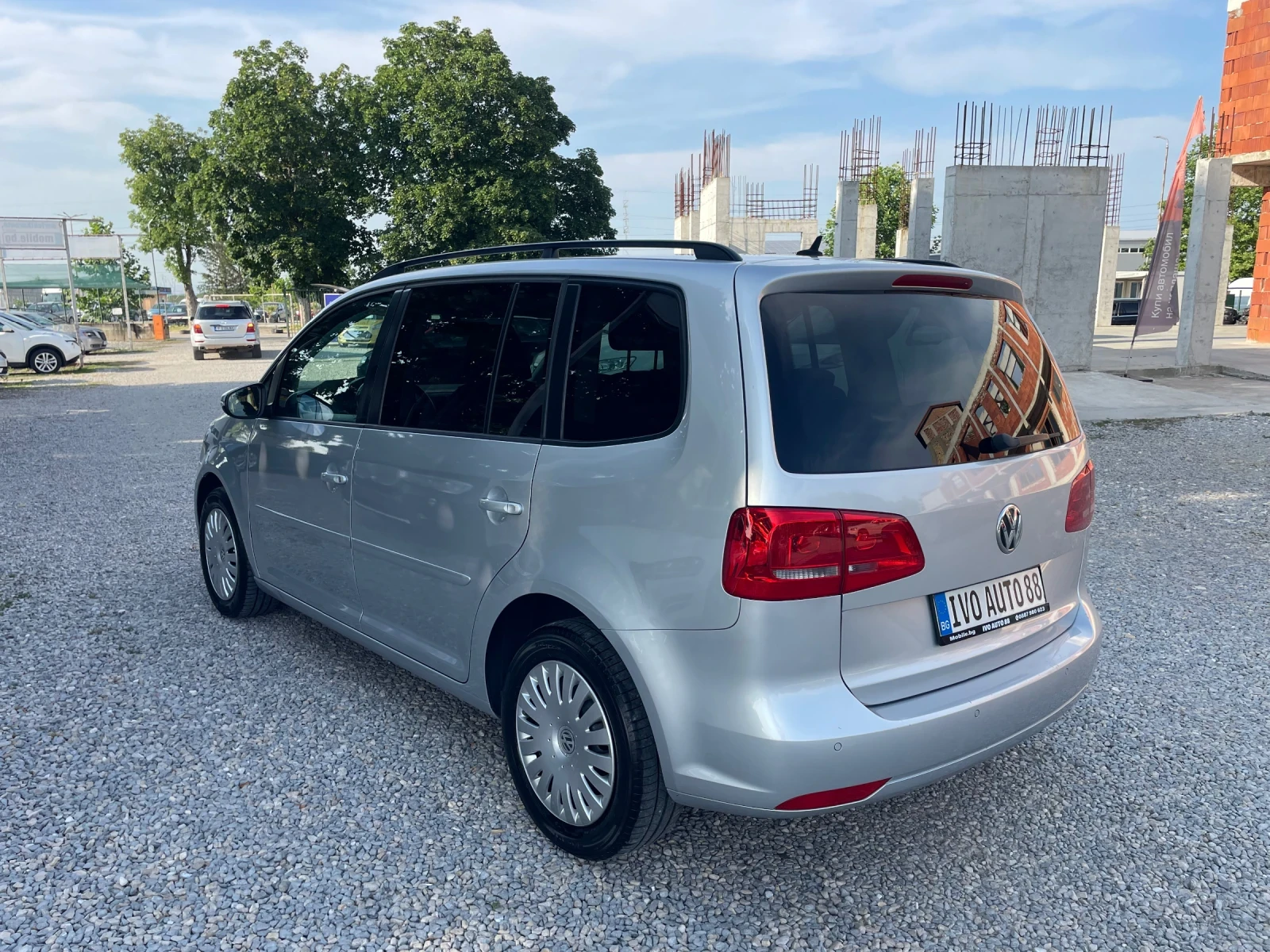 VW Touran  - изображение 5
