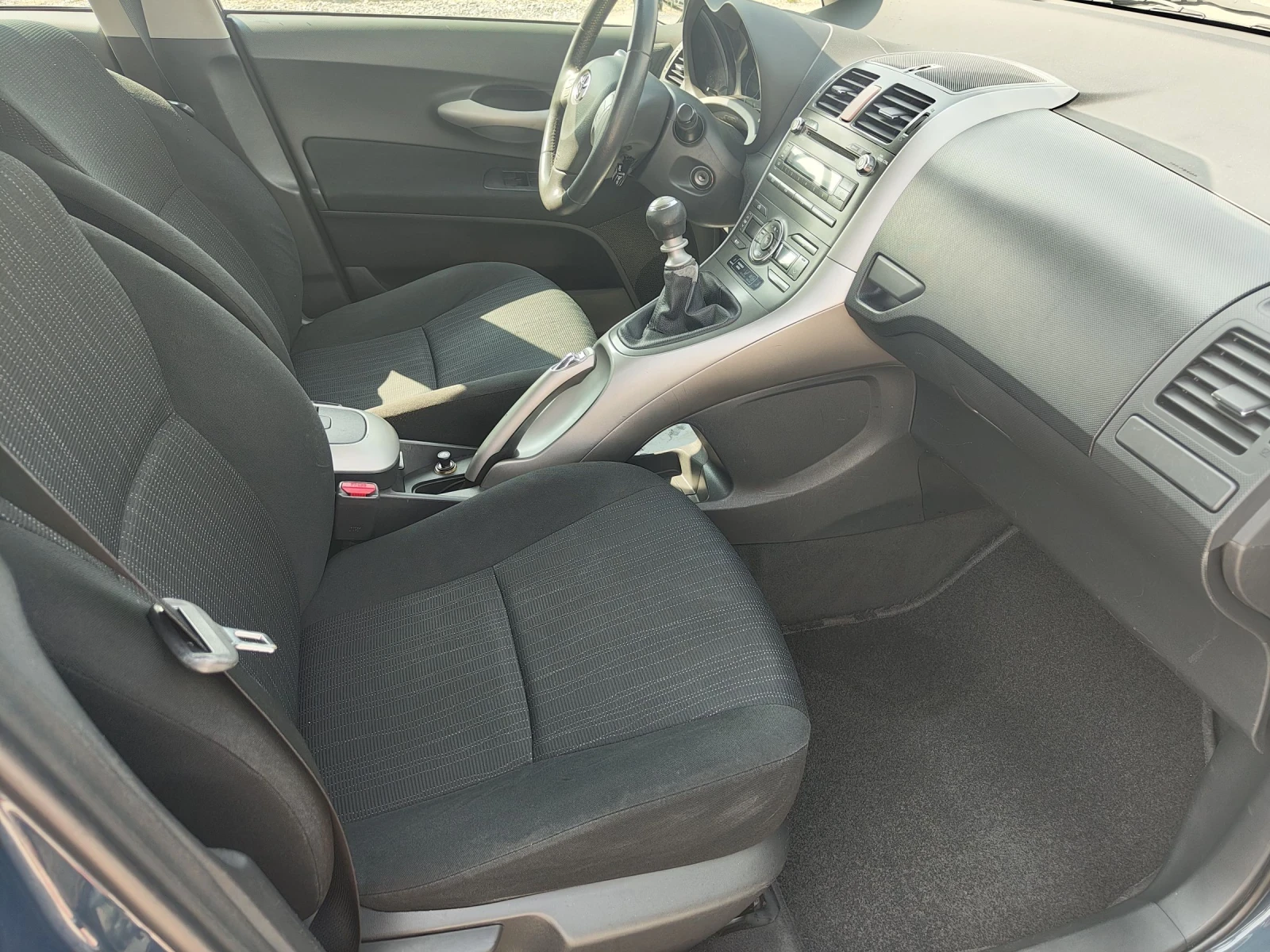 Toyota Auris 2.0 D-4D | Mobile.bg   11