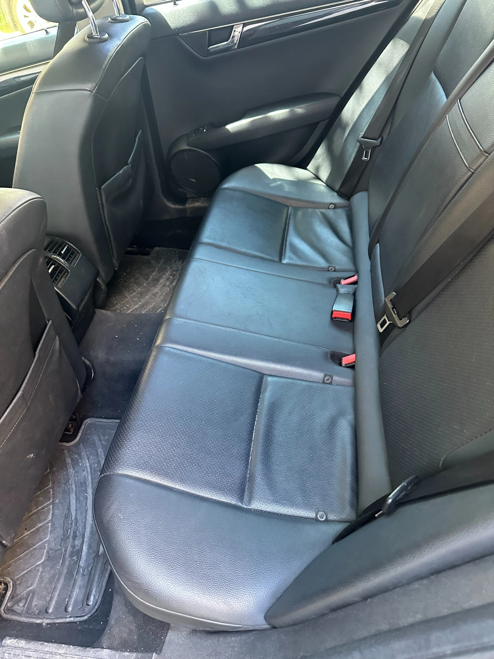 Mercedes-Benz C 220 220 - изображение 6