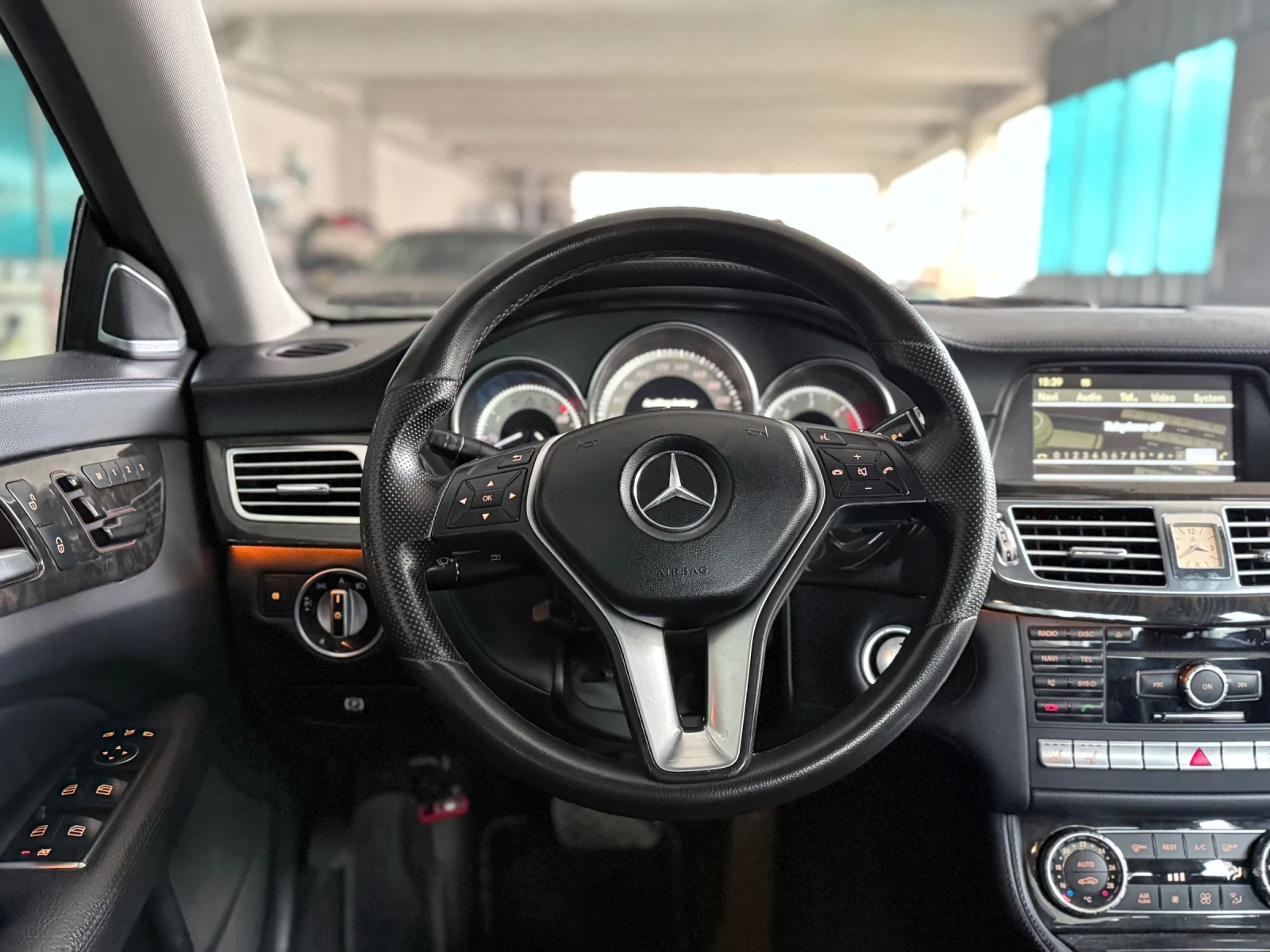 Mercedes-Benz CLS 350  - изображение 7