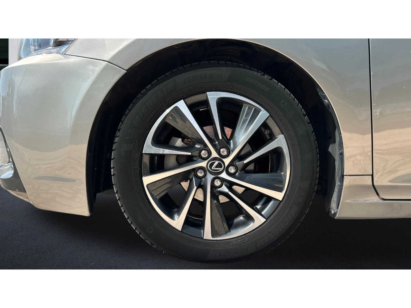 Lexus CT 200h ������� ������ �� 643 ��. | Mobile.bg � ����������� 16