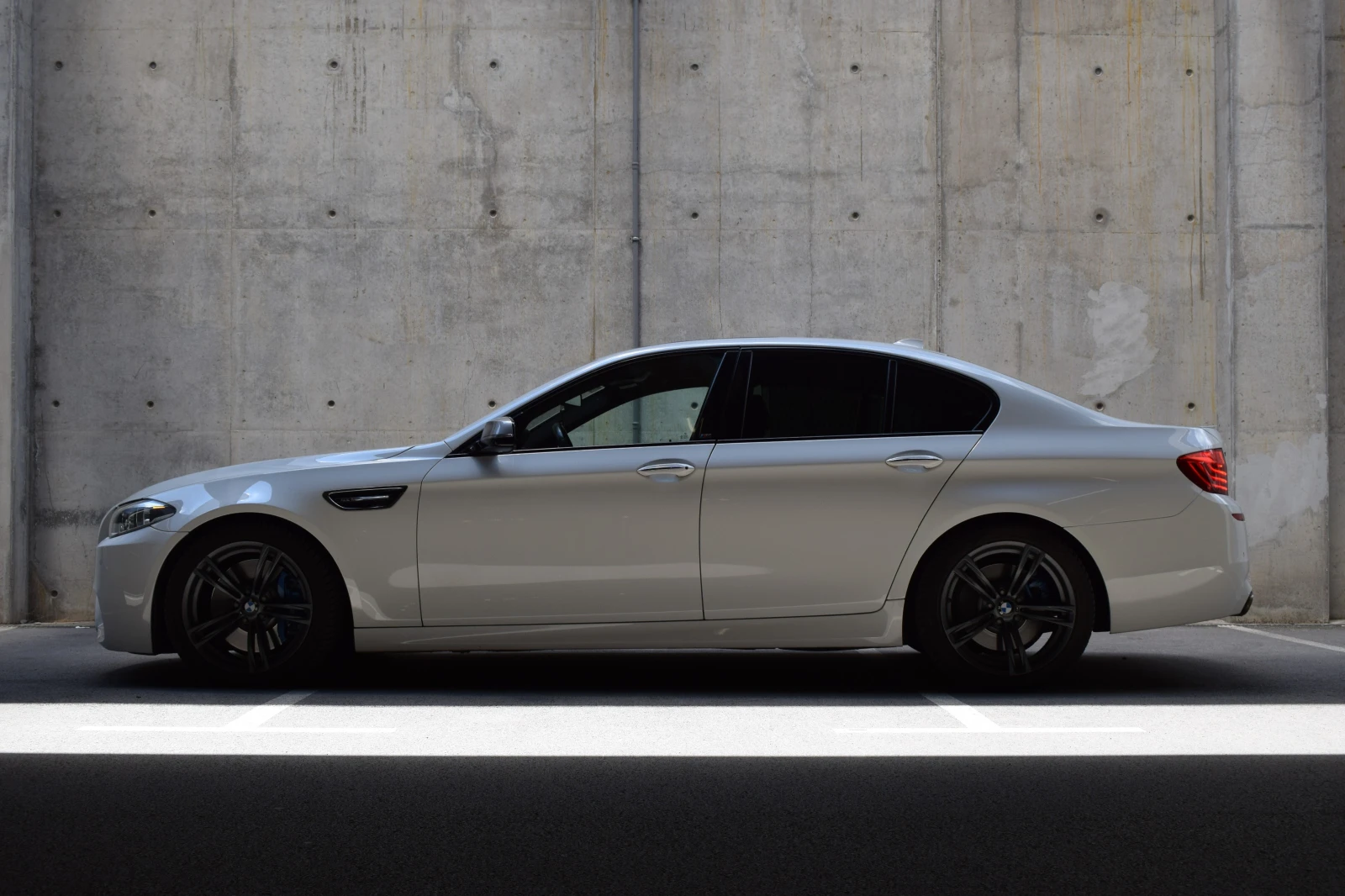 BMW 550  - изображение 7