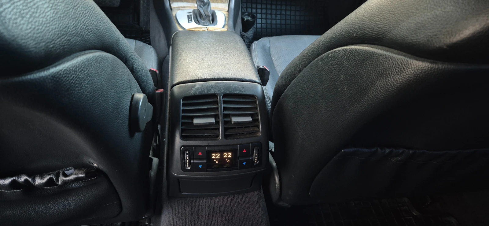 Mercedes-Benz E 280 3.0-cdi* 7gТроник* Нави* Кожа* Седан* , снимка 9 - Автомобили и джипове - 53905772