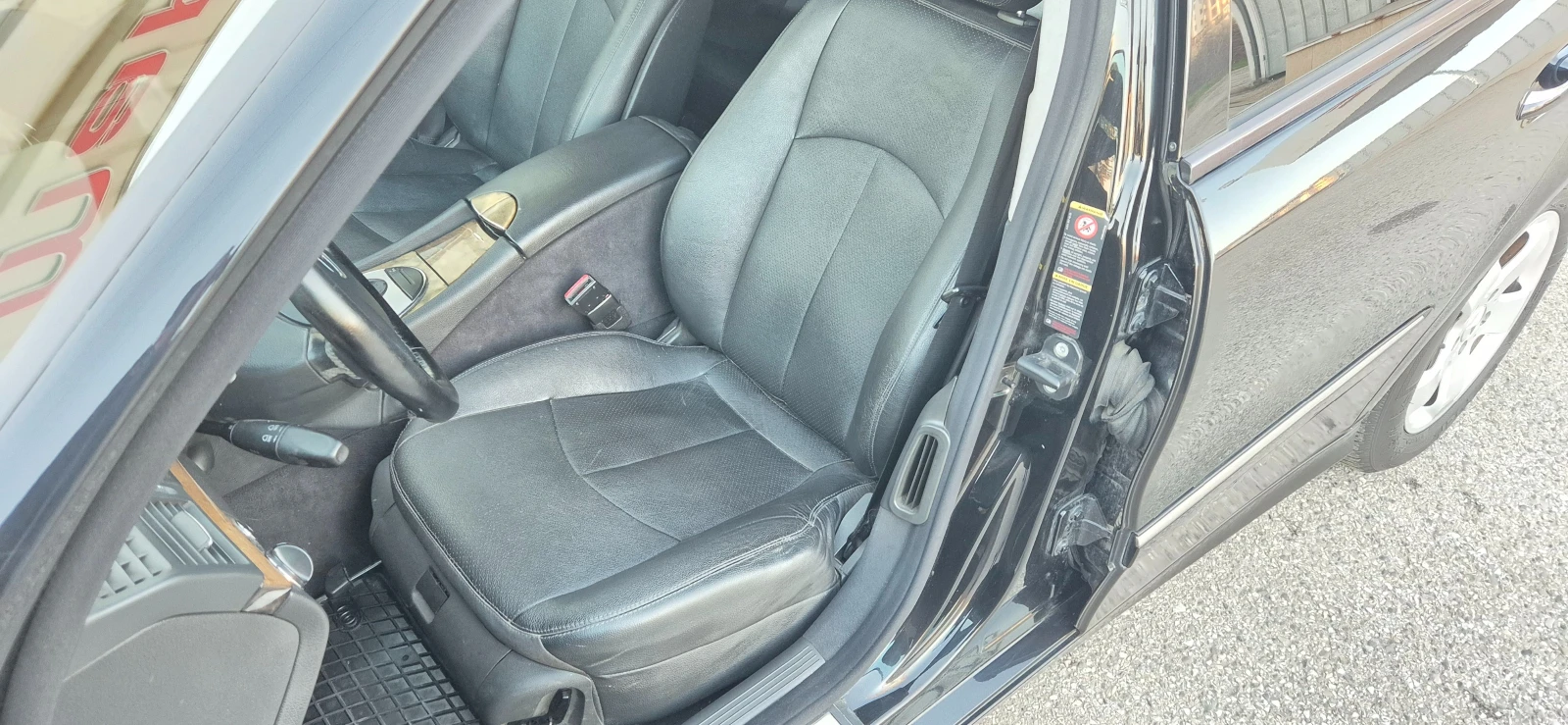 Mercedes-Benz E 280 3.0-cdi* 7gТроник* Нави* Кожа* Седан* , снимка 3 - Автомобили и джипове - 53905772