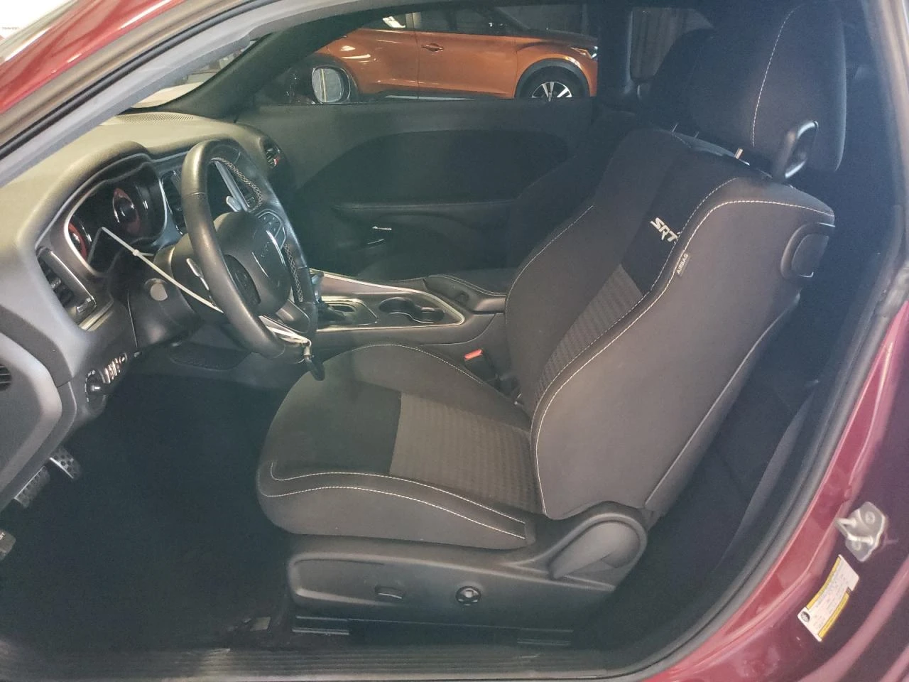 Dodge Challenger 6.2l Srt Hellcat, снимка 7 - Автомобили и джипове - 54072576