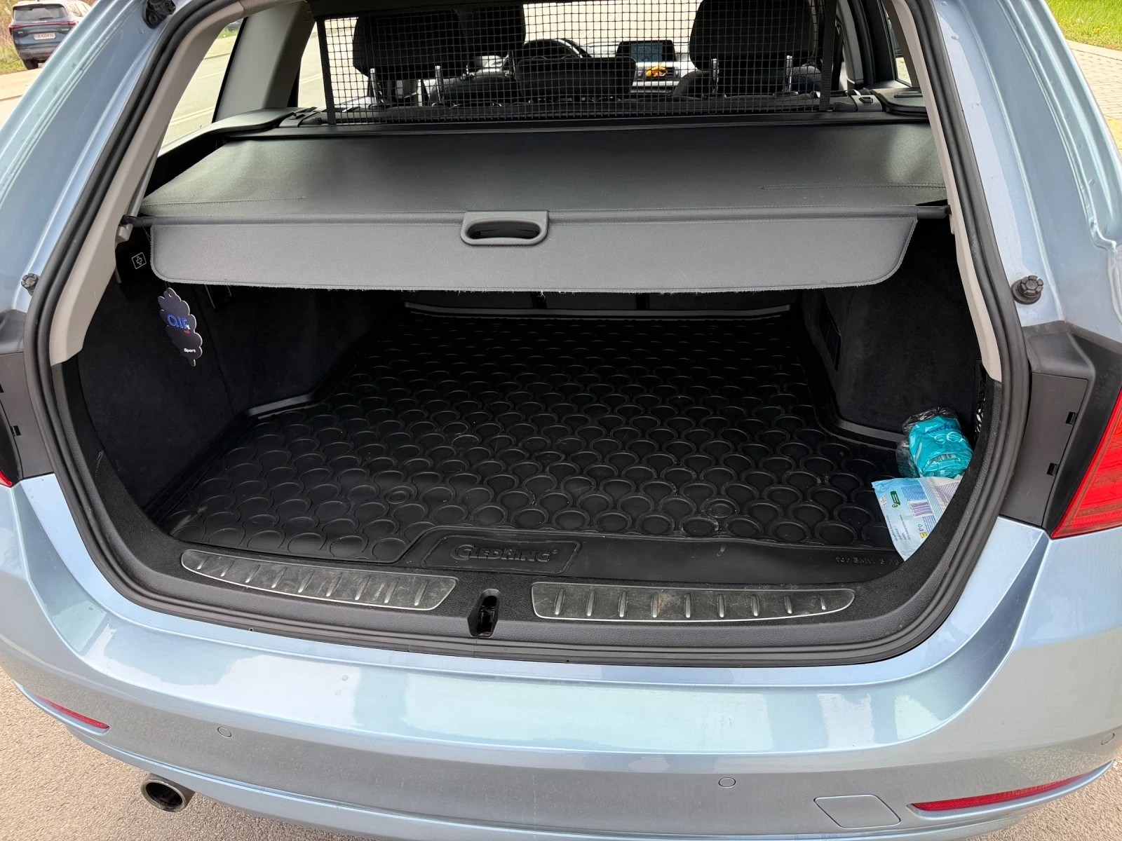 BMW 320 Xdrive, снимка 11 - Автомобили и джипове - 54191463