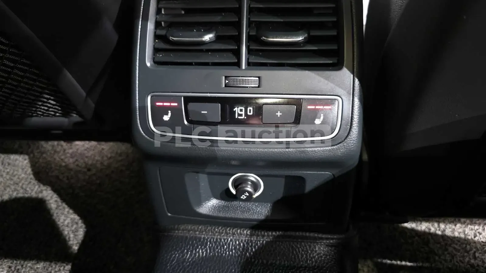 Audi A5 * S line* DIS* PANO* HeadUP* , снимка 16 - Автомобили и джипове - 54265796