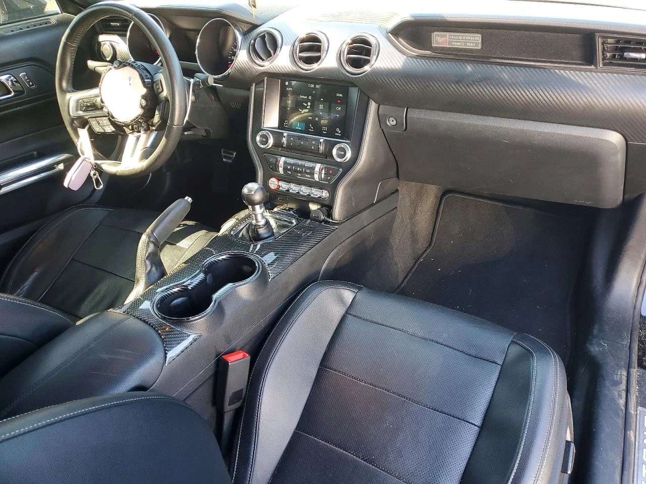 Ford Mustang 5.0l 2dr Fastback GT, снимка 8 - Автомобили и джипове - 54350931