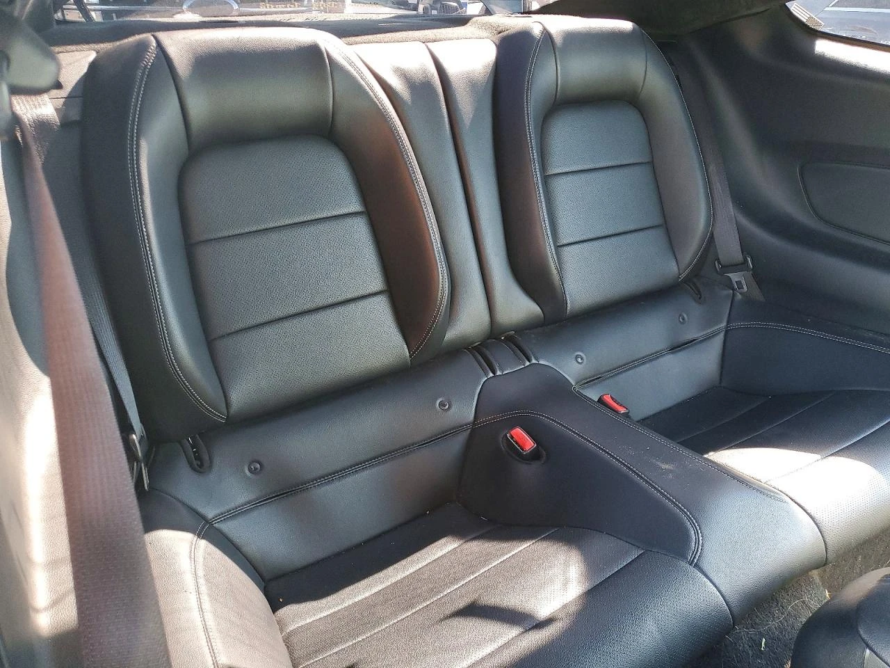 Ford Mustang 5.0l 2dr Fastback GT, снимка 10 - Автомобили и джипове - 54350931