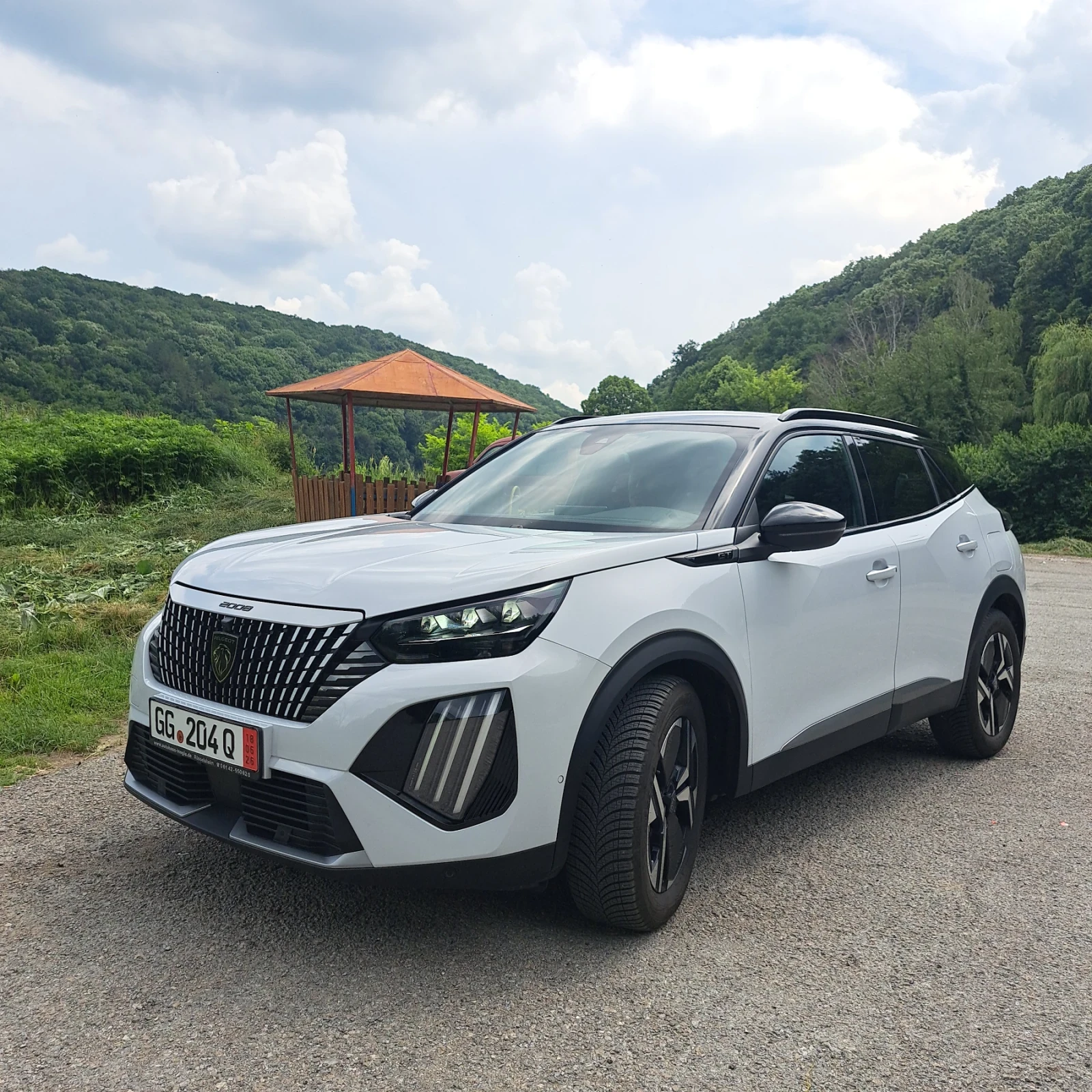 Peugeot 2008 Напълно оборудван Peugeot 2008 GT, Хибрид, ВЕРИЖЕН, снимка 6 - Автомобили и джипове - 54998518