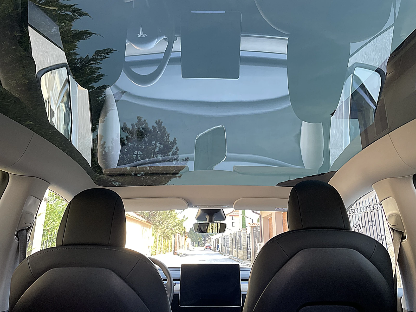 Tesla Model Y Long Range 4x4 Европейска Гаранция, снимка 16 - Автомобили и джипове - 54903088