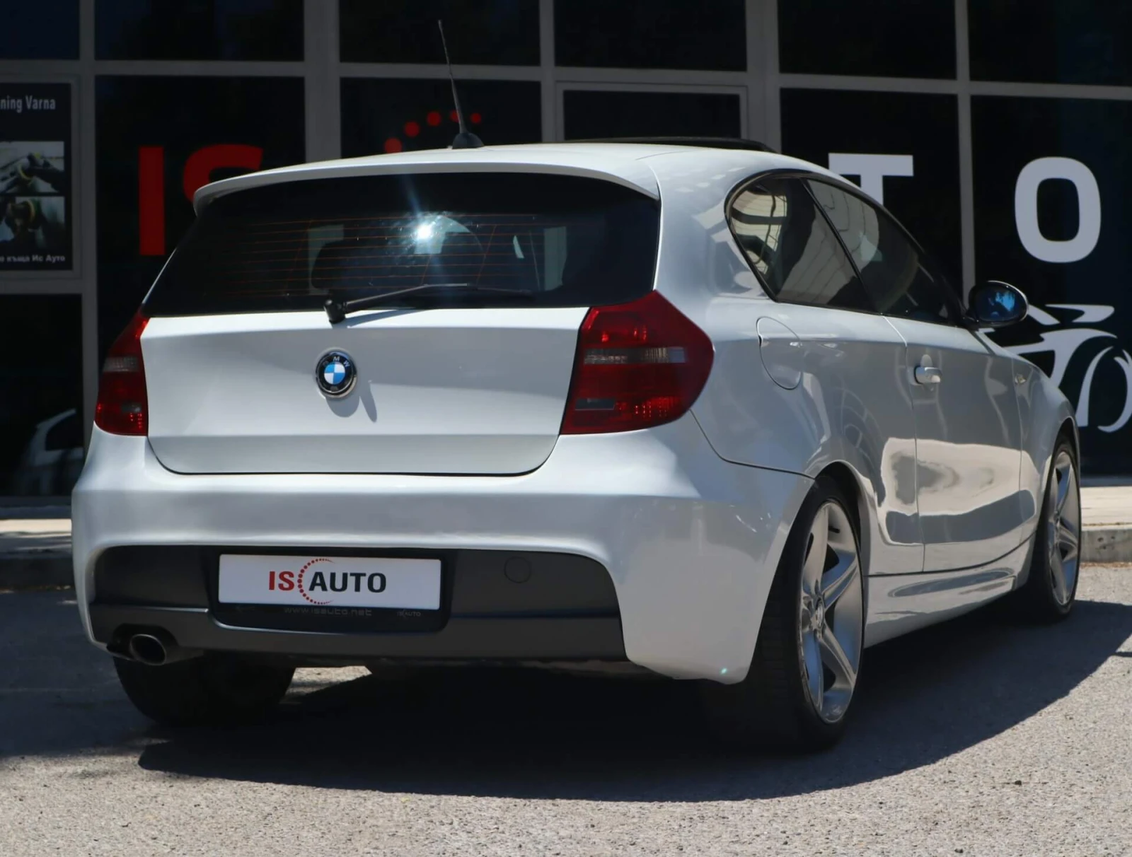 BMW 118 d/М Sport Packet/Шибедах/Автомат/Подгрев/, снимка 6 - Автомобили и джипове - 55180855