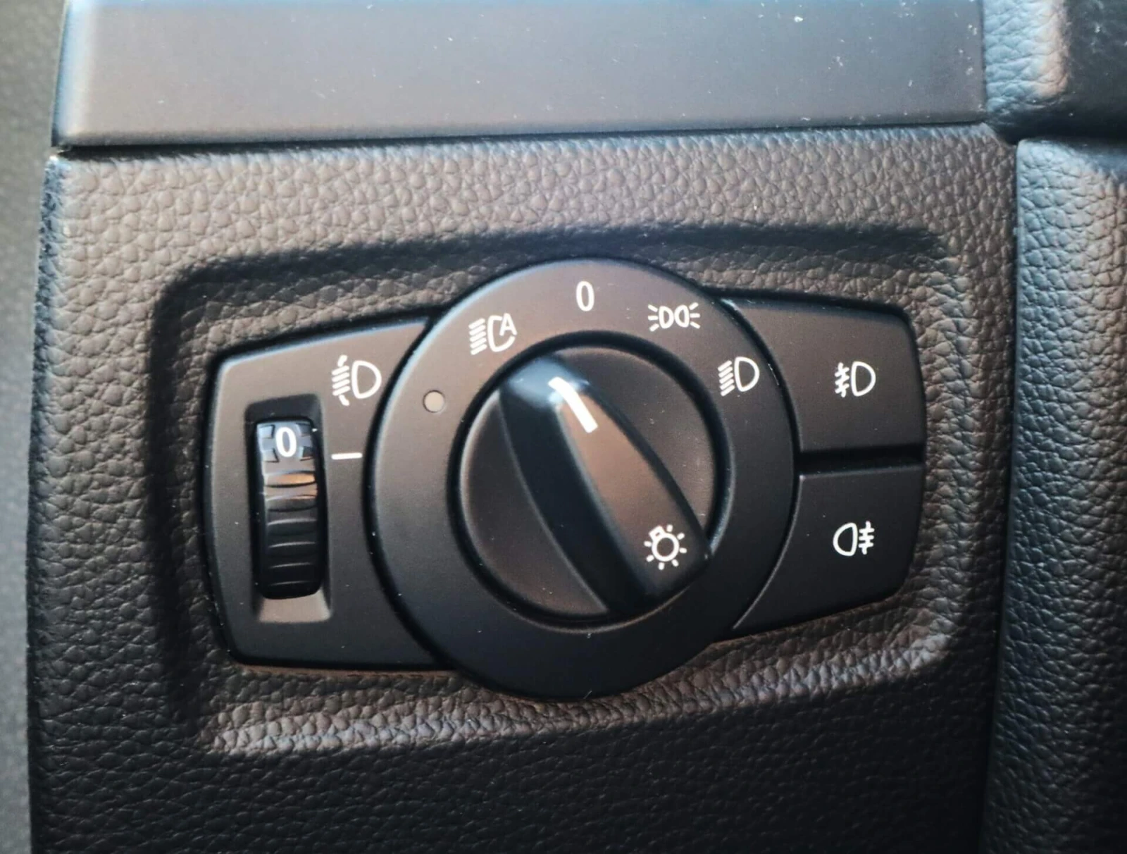 BMW 118 d/М Sport Packet/Шибедах/Автомат/Подгрев/, снимка 16 - Автомобили и джипове - 55180855