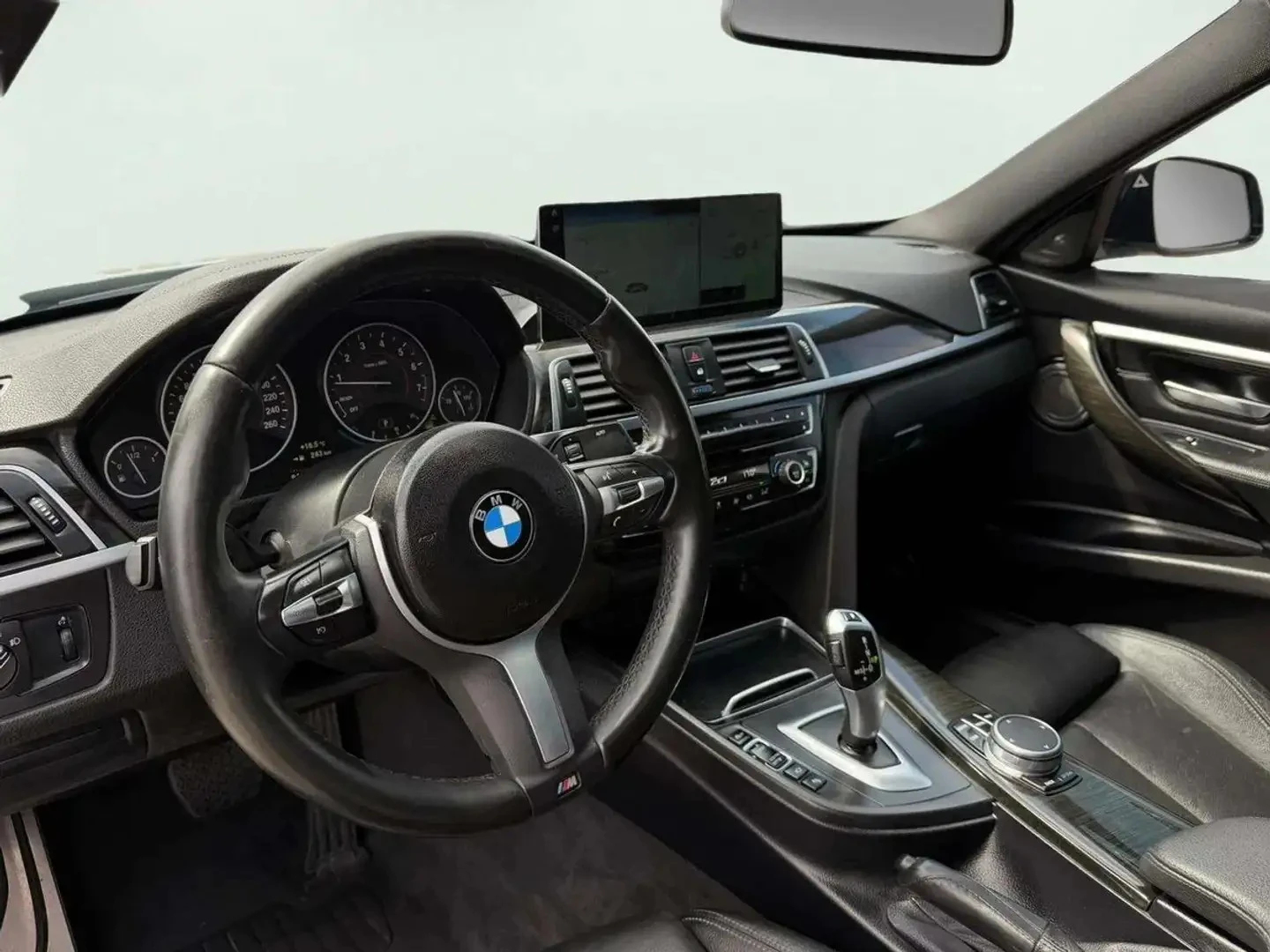 BMW 330 i M Sport ���� �� �������� ���������� | Mobile.bg � ����������� 6