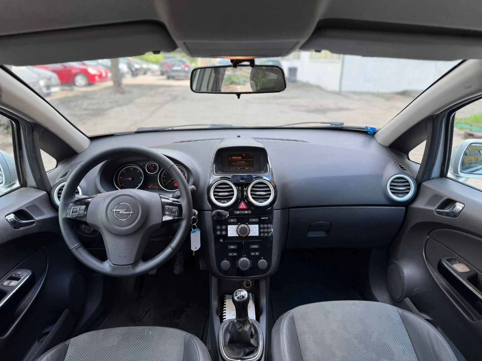 Opel Corsa, снимка 10 - Автомобили и джипове - 55769316