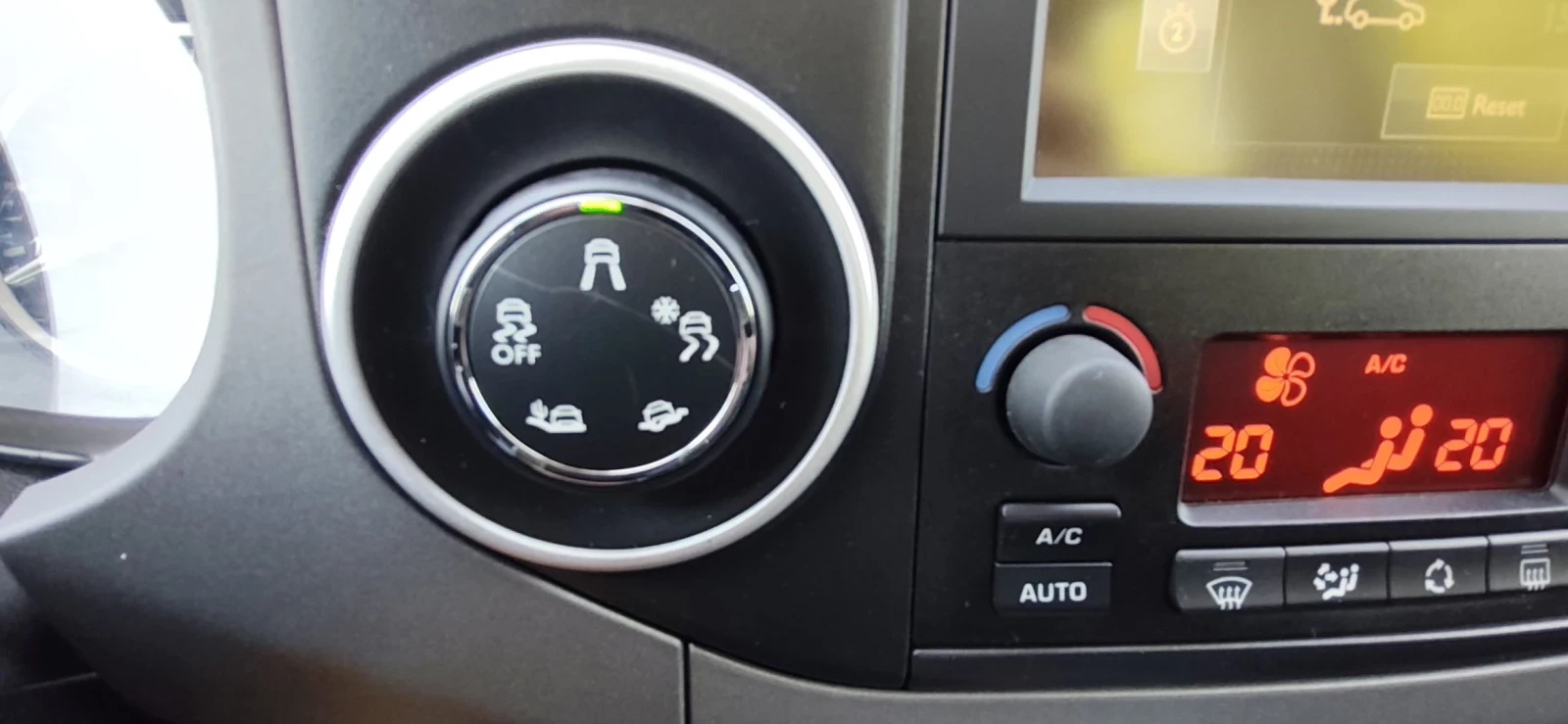 Peugeot Partner Outdoor , снимка 13 - Автомобили и джипове - 56265988