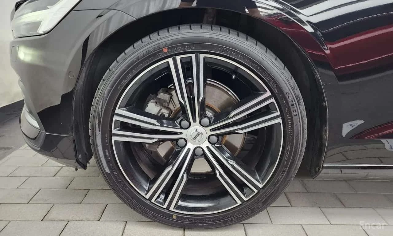 Volvo S60 * T5 Inscroption * ФИНАНСИРАНЕ, снимка 5 - Автомобили и джипове - 56341567