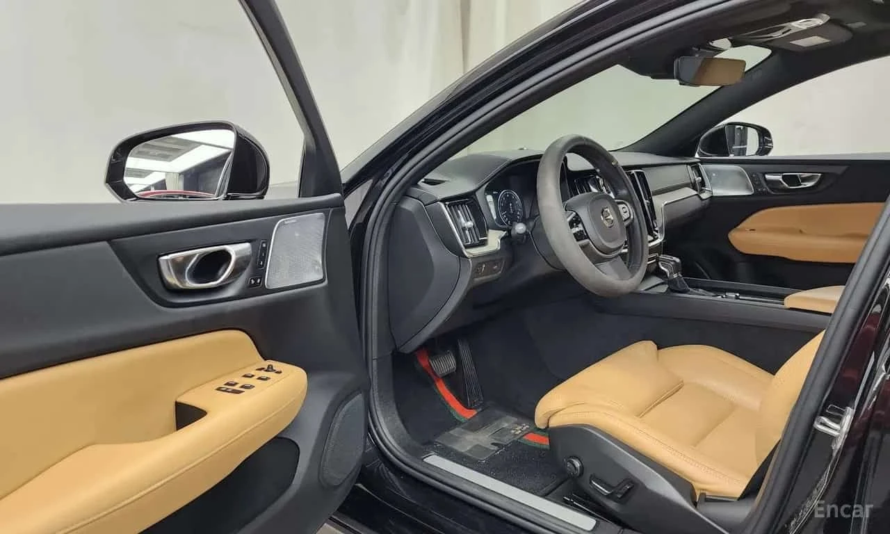 Volvo S60 * T5 Inscroption * ФИНАНСИРАНЕ, снимка 10 - Автомобили и джипове - 56341567