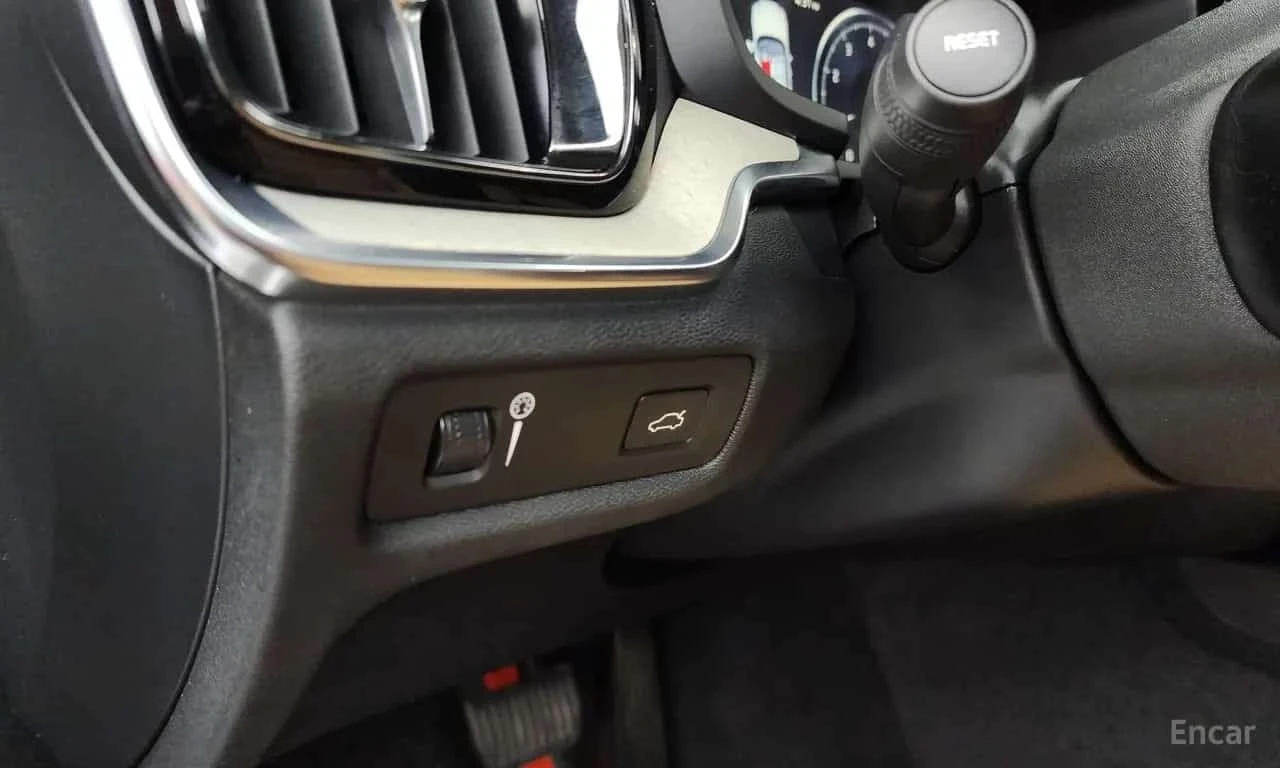 Volvo S60 * T5 Inscroption * ФИНАНСИРАНЕ, снимка 16 - Автомобили и джипове - 56341567