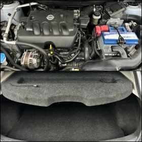 Nissan Qashqai 2.0i-4X4-6 скорости, снимка 17