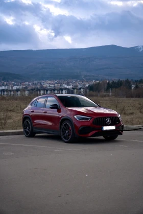     Mercedes-Benz GLA 35 AMG 4Matic