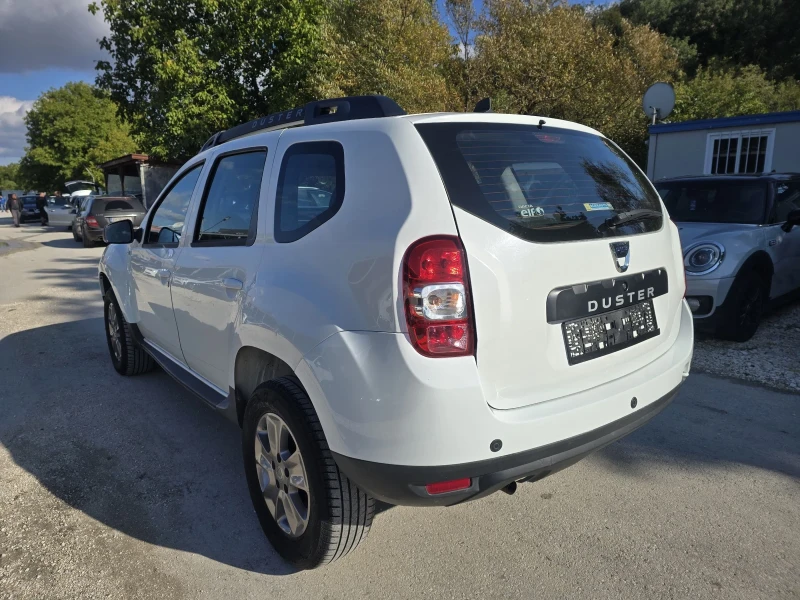 Dacia Duster 1.6 105к.с фабрична газ, снимка 3 - Автомобили и джипове - 52000236