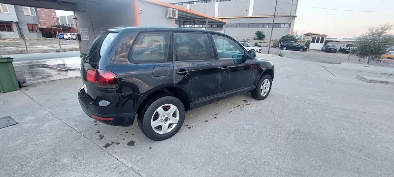 VW Touareg 2, 5TDI, снимка 3 - Автомобили и джипове - 52748059