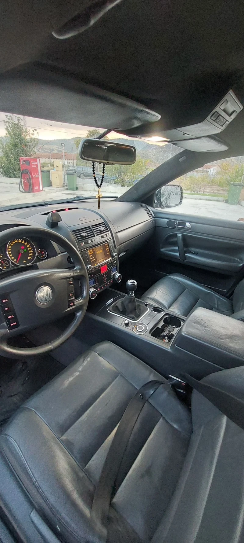 VW Touareg 2, 5TDI, снимка 6 - Автомобили и джипове - 52748059