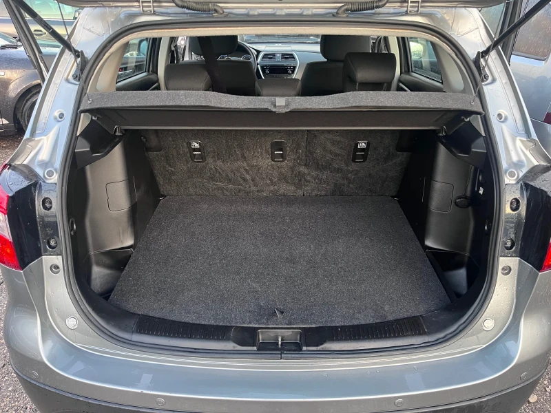 Suzuki SX4 S-Cross 1.6 Дизел, снимка 15 - Автомобили и джипове - 53496899